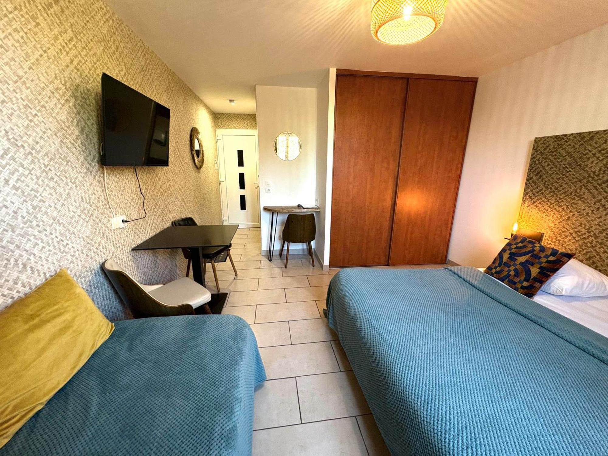 B&B Le Patio34 Laverune Экстерьер фото